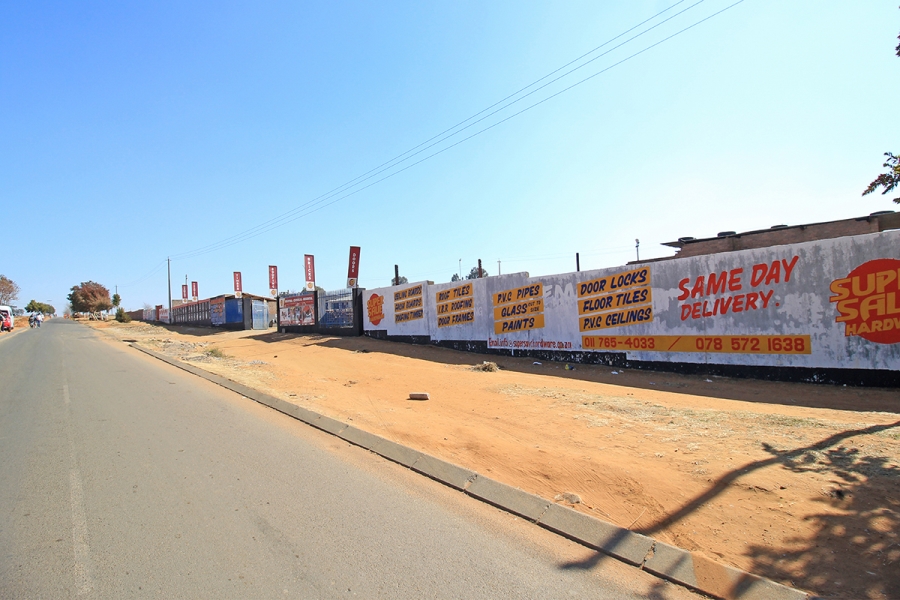 Commercial Property for Sale in Tshepisong Gauteng