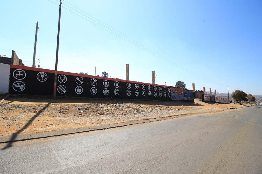 Commercial Property for Sale in Tshepisong Gauteng