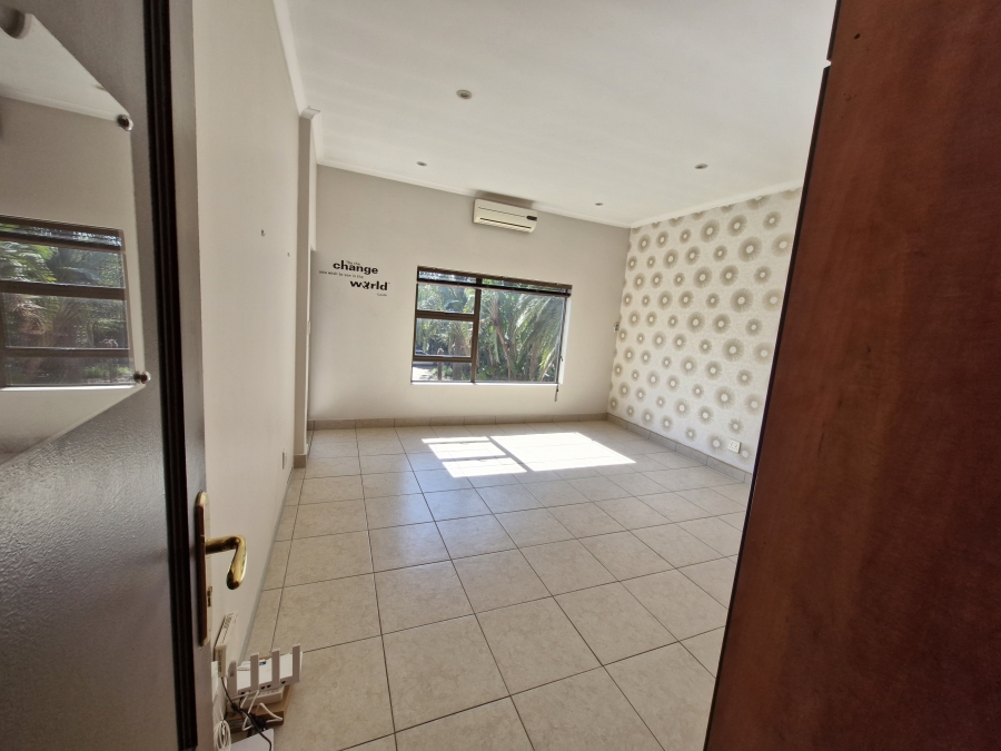 Commercial Property for Sale in Raslouw A H Gauteng