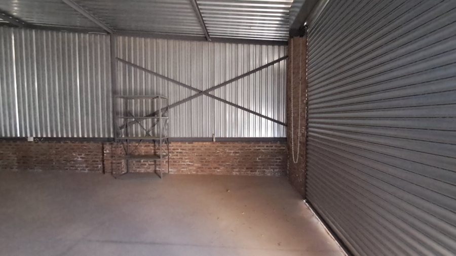 Commercial Property for Sale in Clayville Gauteng