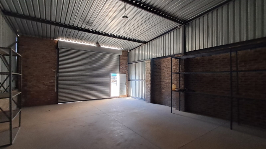 Commercial Property for Sale in Clayville Gauteng