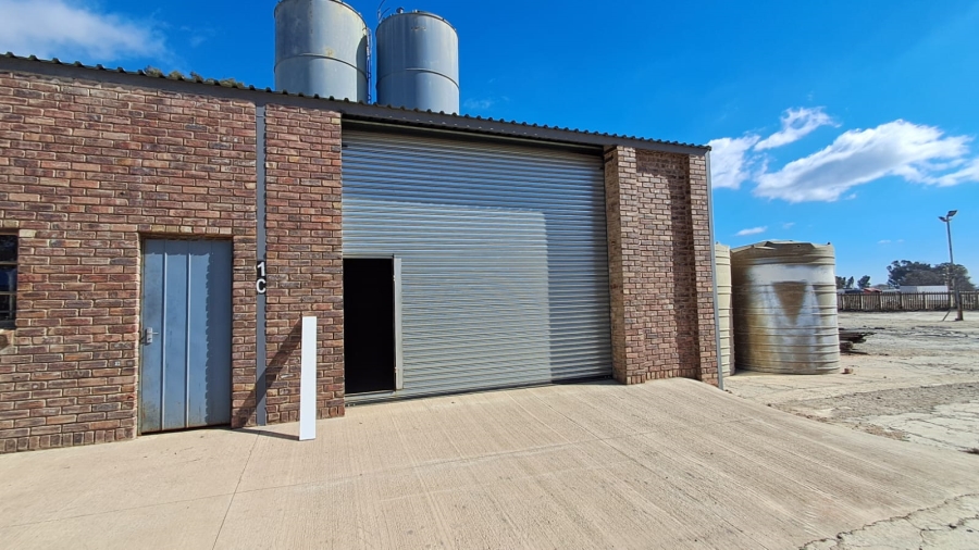 Commercial Property for Sale in Clayville Gauteng