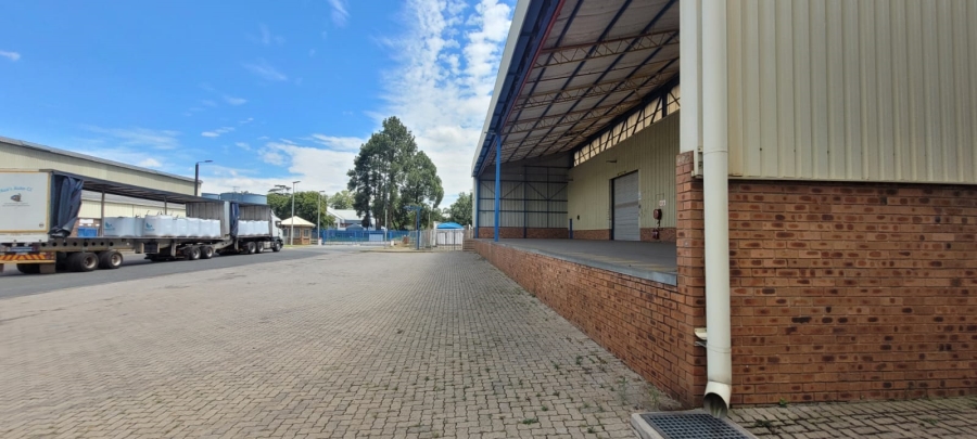 To Let commercial Property for Rent in Clayville East Gauteng