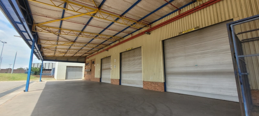 To Let commercial Property for Rent in Clayville East Gauteng