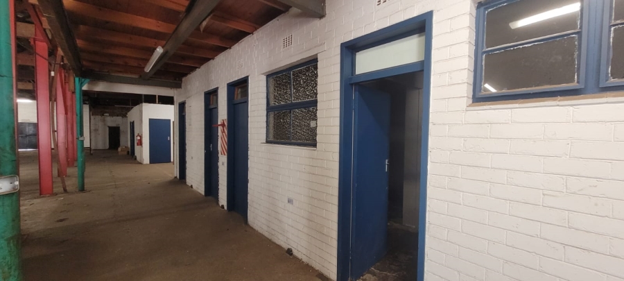 To Let commercial Property for Rent in Clayville East Gauteng