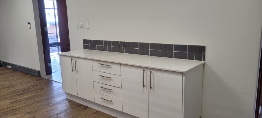 To Let commercial Property for Rent in Die Hoewes Gauteng