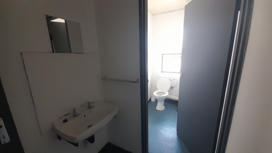 Commercial Property for Sale in Halfway House Gauteng