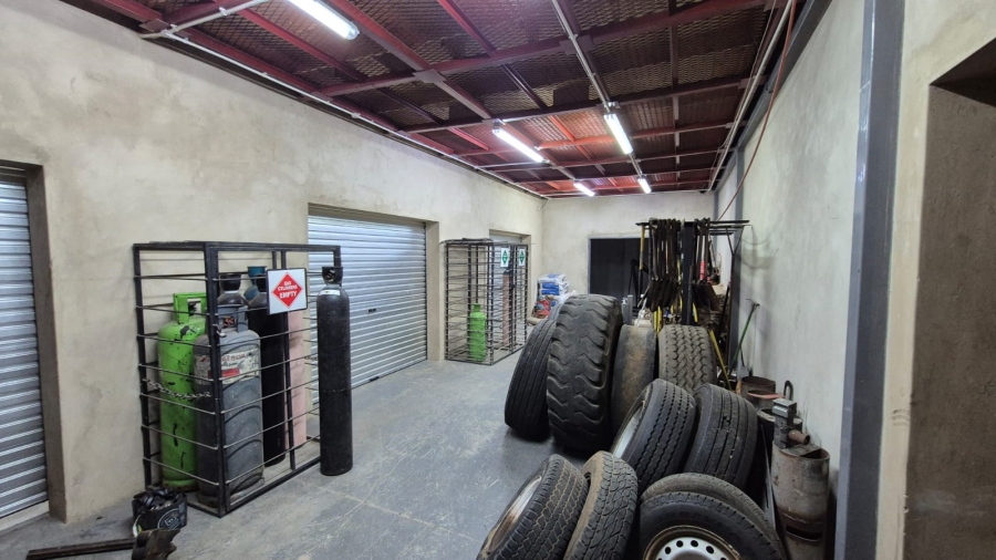 Commercial Property for Sale in Silvertondale Gauteng