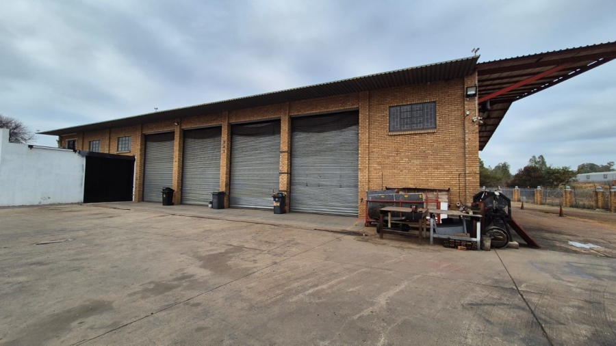 Commercial Property for Sale in Silvertondale Gauteng