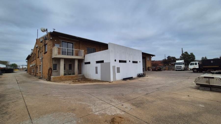 Commercial Property for Sale in Silvertondale Gauteng