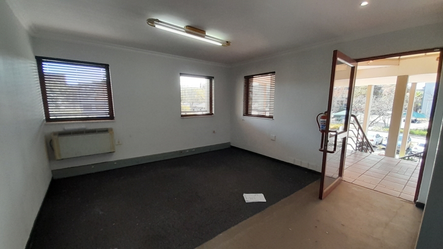 To Let commercial Property for Rent in Vorna Valley Gauteng