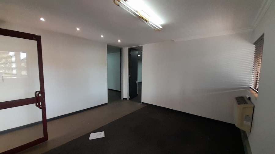 To Let commercial Property for Rent in Vorna Valley Gauteng