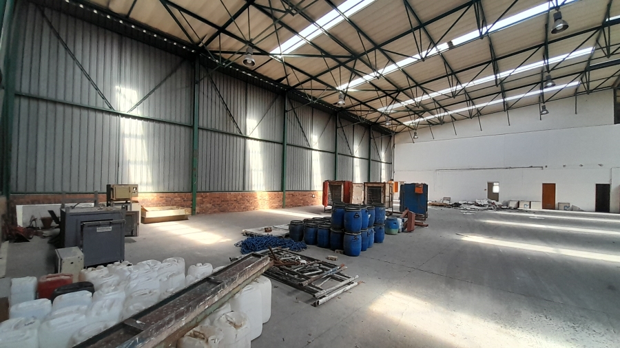 To Let commercial Property for Rent in Randjespark Gauteng
