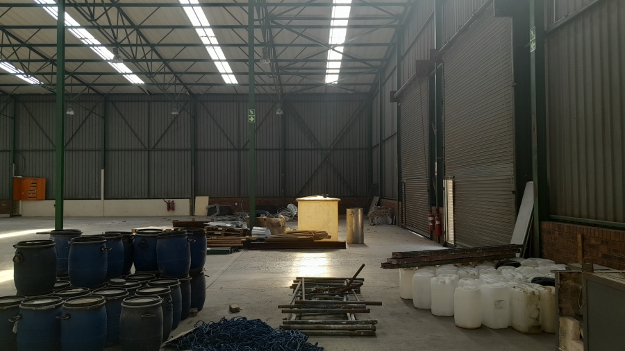 To Let commercial Property for Rent in Randjespark Gauteng