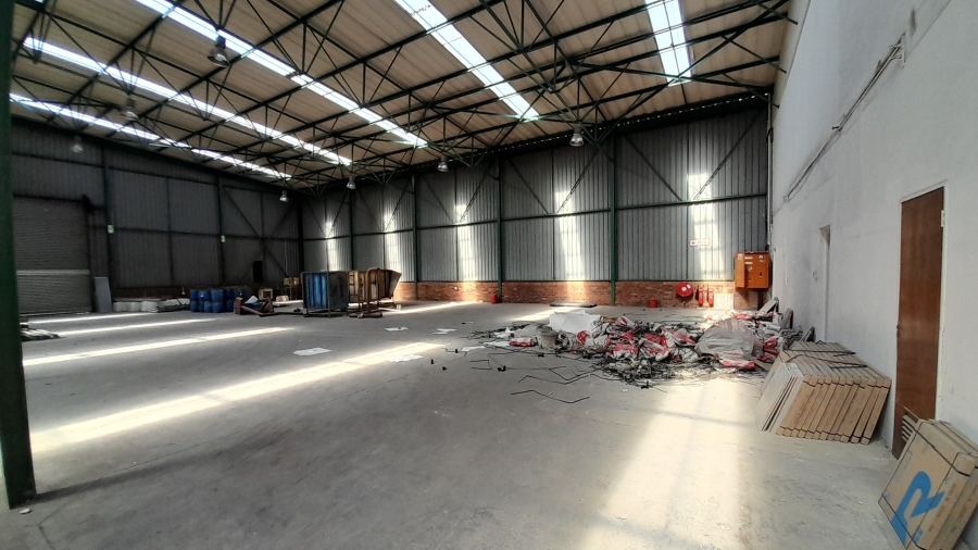 To Let commercial Property for Rent in Randjespark Gauteng