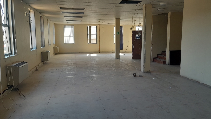 To Let commercial Property for Rent in Randjespark Gauteng