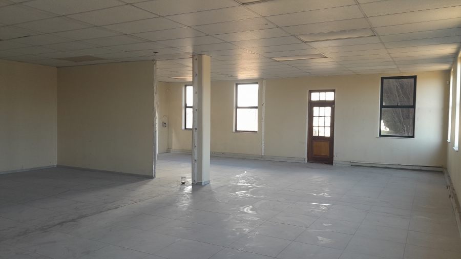 To Let commercial Property for Rent in Randjespark Gauteng