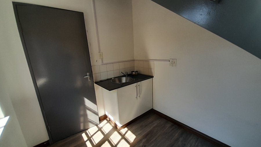 Commercial Property for Sale in Halfway House Gauteng