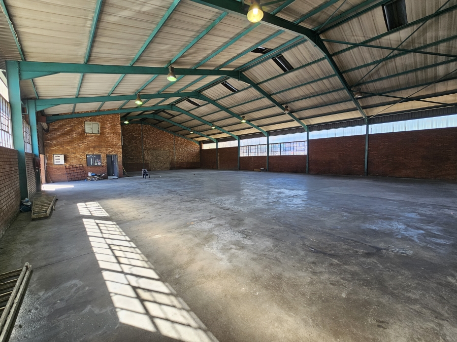 To Let commercial Property for Rent in Hennops Park Industrial Gauteng