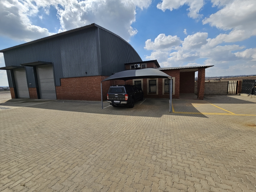 Commercial Property for Sale in Knoppieslaagte Gauteng