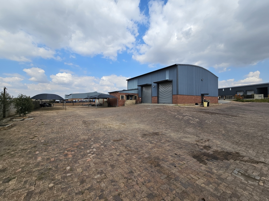 Commercial Property for Sale in Knoppieslaagte Gauteng