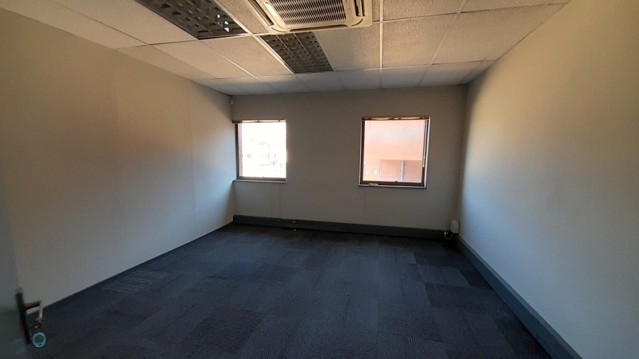 To Let commercial Property for Rent in Vorna Valley Gauteng