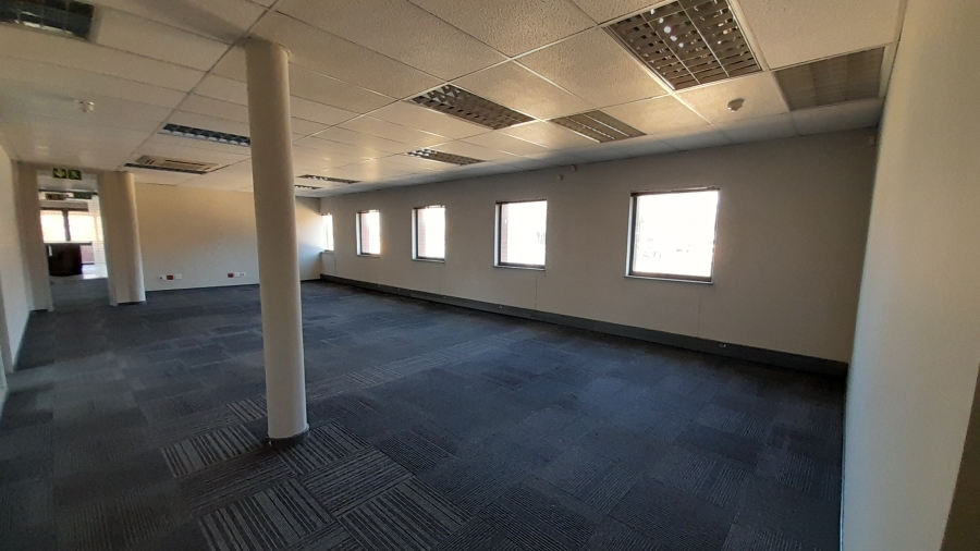 To Let commercial Property for Rent in Vorna Valley Gauteng