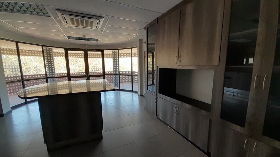 To Let commercial Property for Rent in Vorna Valley Gauteng
