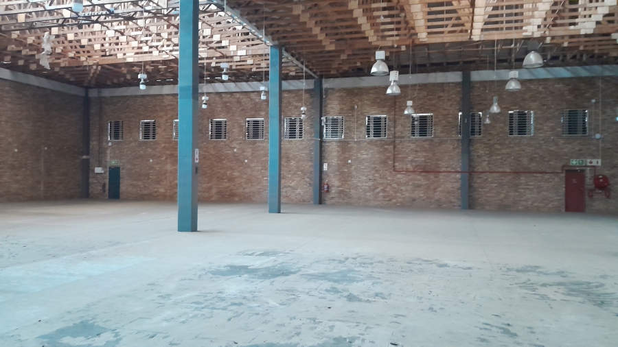 To Let commercial Property for Rent in Vorna Valley Gauteng