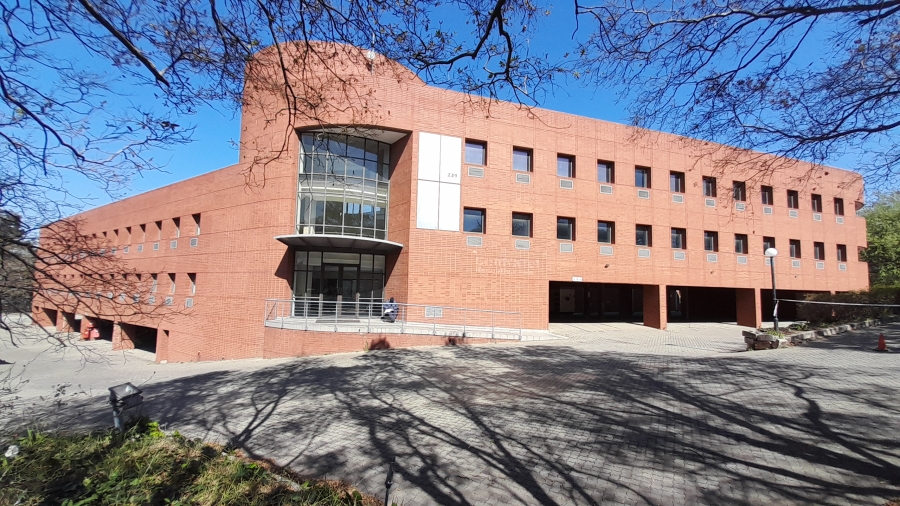 To Let commercial Property for Rent in Vorna Valley Gauteng