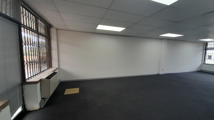 To Let commercial Property for Rent in Vorna Valley Gauteng