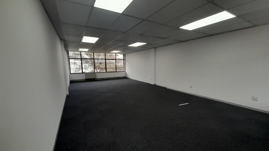 To Let commercial Property for Rent in Vorna Valley Gauteng