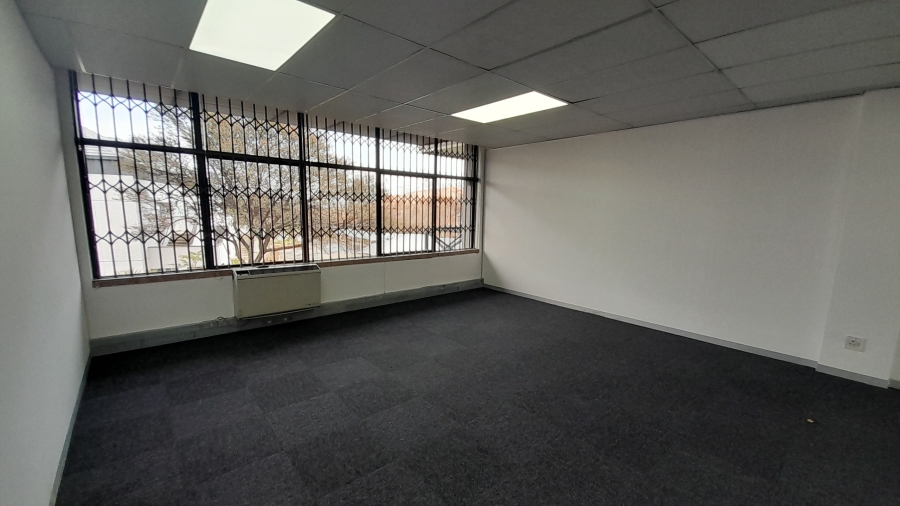To Let commercial Property for Rent in Vorna Valley Gauteng