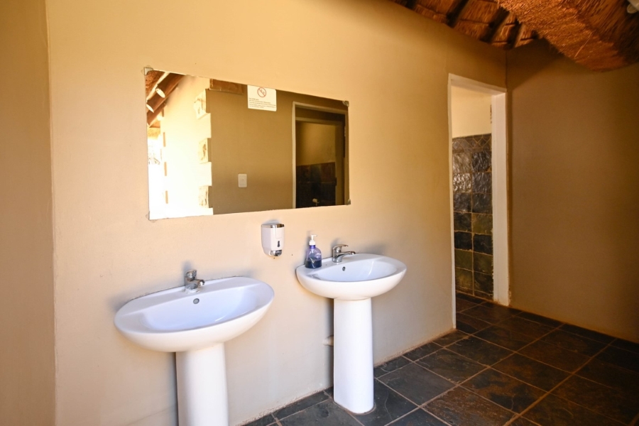 Commercial Property for Sale in Kameeldrift East Gauteng