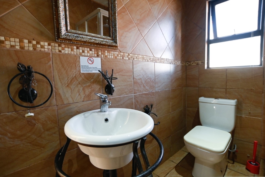 Commercial Property for Sale in Kameeldrift East Gauteng