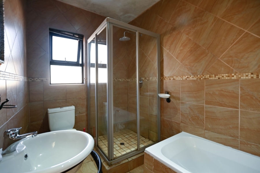 Commercial Property for Sale in Kameeldrift East Gauteng