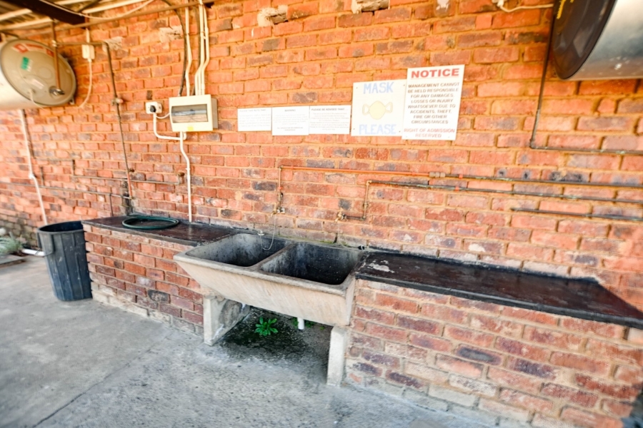 Commercial Property for Sale in Roodeplaat Gauteng