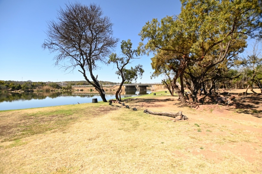 Commercial Property for Sale in Roodeplaat Gauteng
