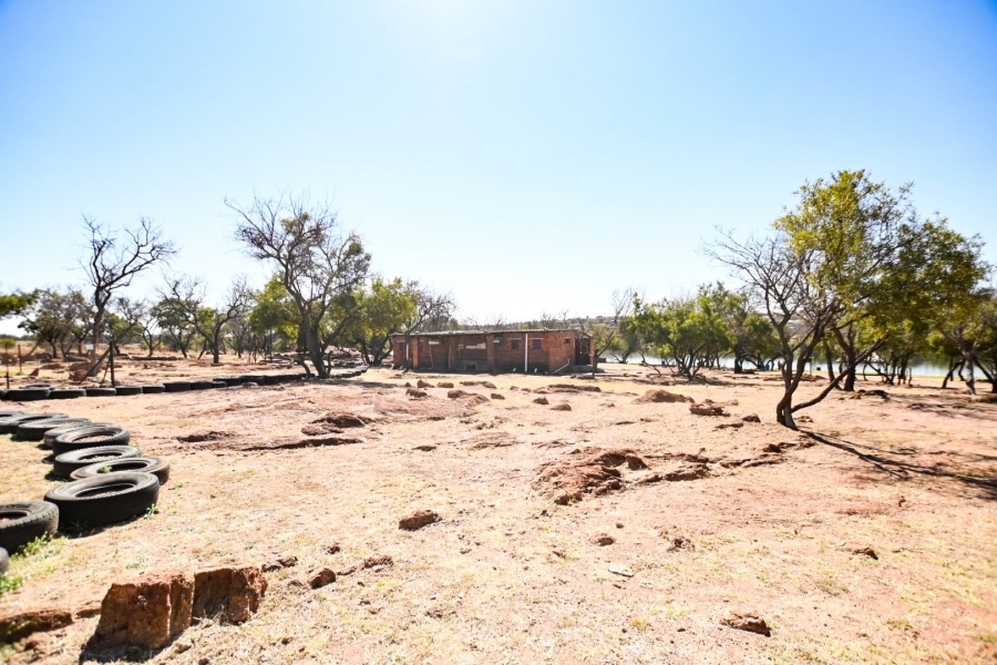 Commercial Property for Sale in Roodeplaat Gauteng