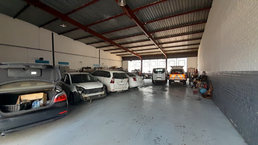 To Let commercial Property for Rent in Halfway House Gauteng
