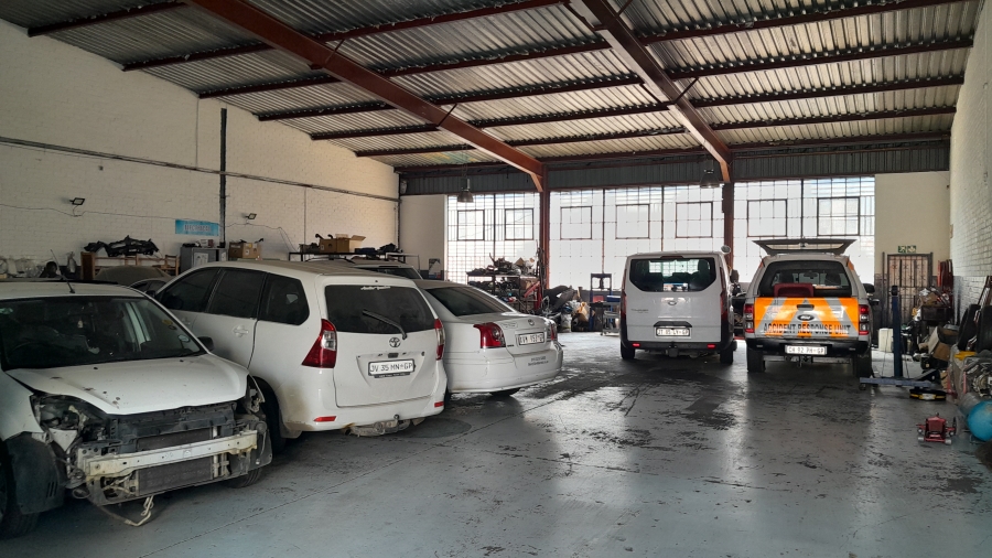 To Let commercial Property for Rent in Halfway House Gauteng