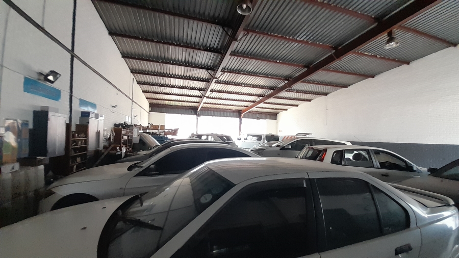 To Let commercial Property for Rent in Halfway House Gauteng
