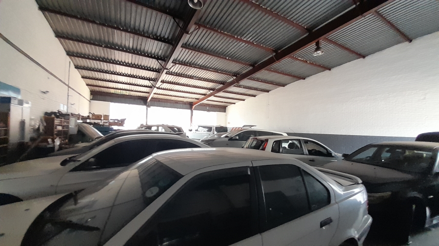 To Let commercial Property for Rent in Halfway House Gauteng