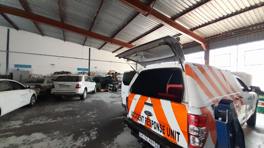 To Let commercial Property for Rent in Halfway House Gauteng