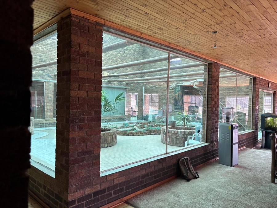 4 Bedroom Property for Sale in Hallgate Gauteng