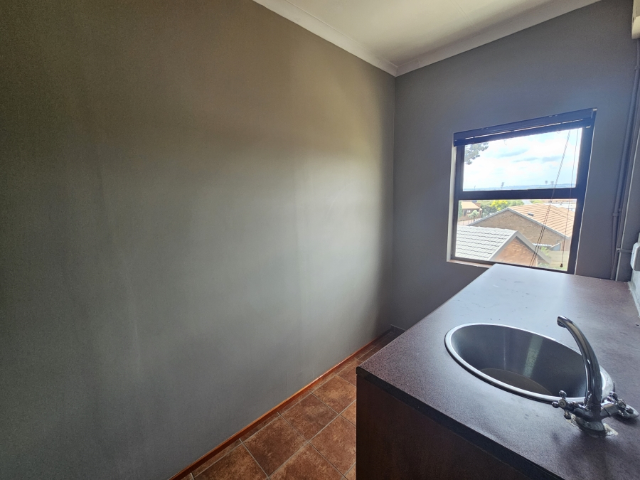 To Let commercial Property for Rent in Centurion Central Gauteng