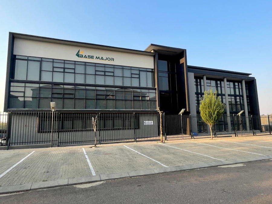 Commercial Property for Sale in Midridge Park Gauteng