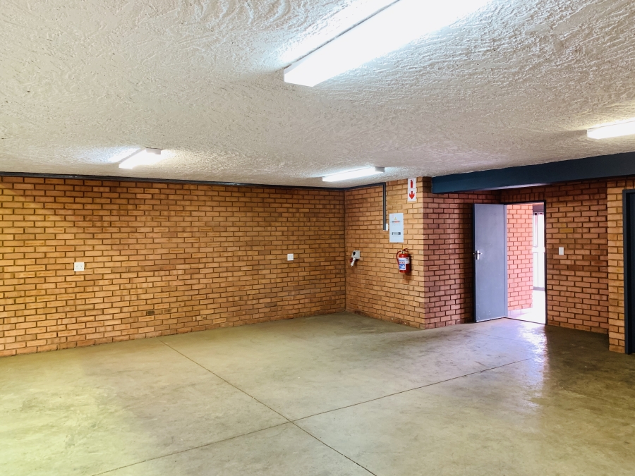 To Let commercial Property for Rent in Hennopspark Gauteng