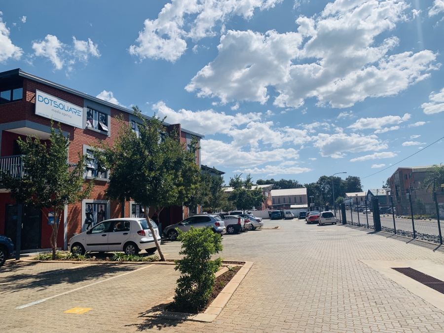 To Let commercial Property for Rent in Hennopspark Gauteng