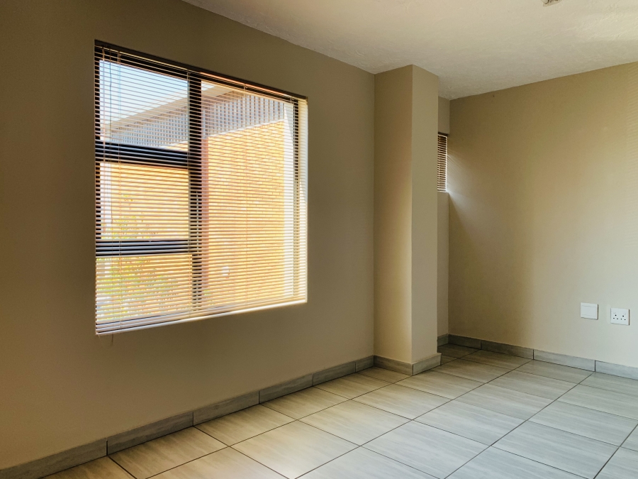 To Let commercial Property for Rent in Hennopspark Gauteng